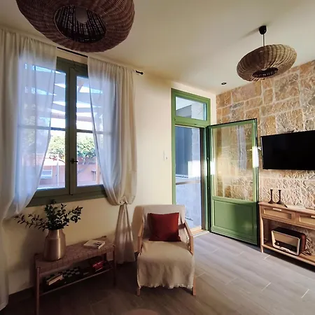 Patrelaki Stone Chania With Private Yard