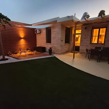 Patrelaki Stone Chania With Private Yard * Chania (Crete)